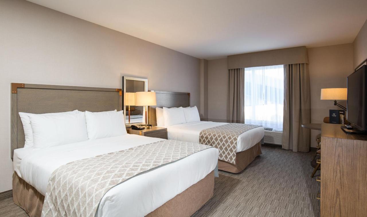Pomeroy Inn & Suites Prince George Exteriör bild