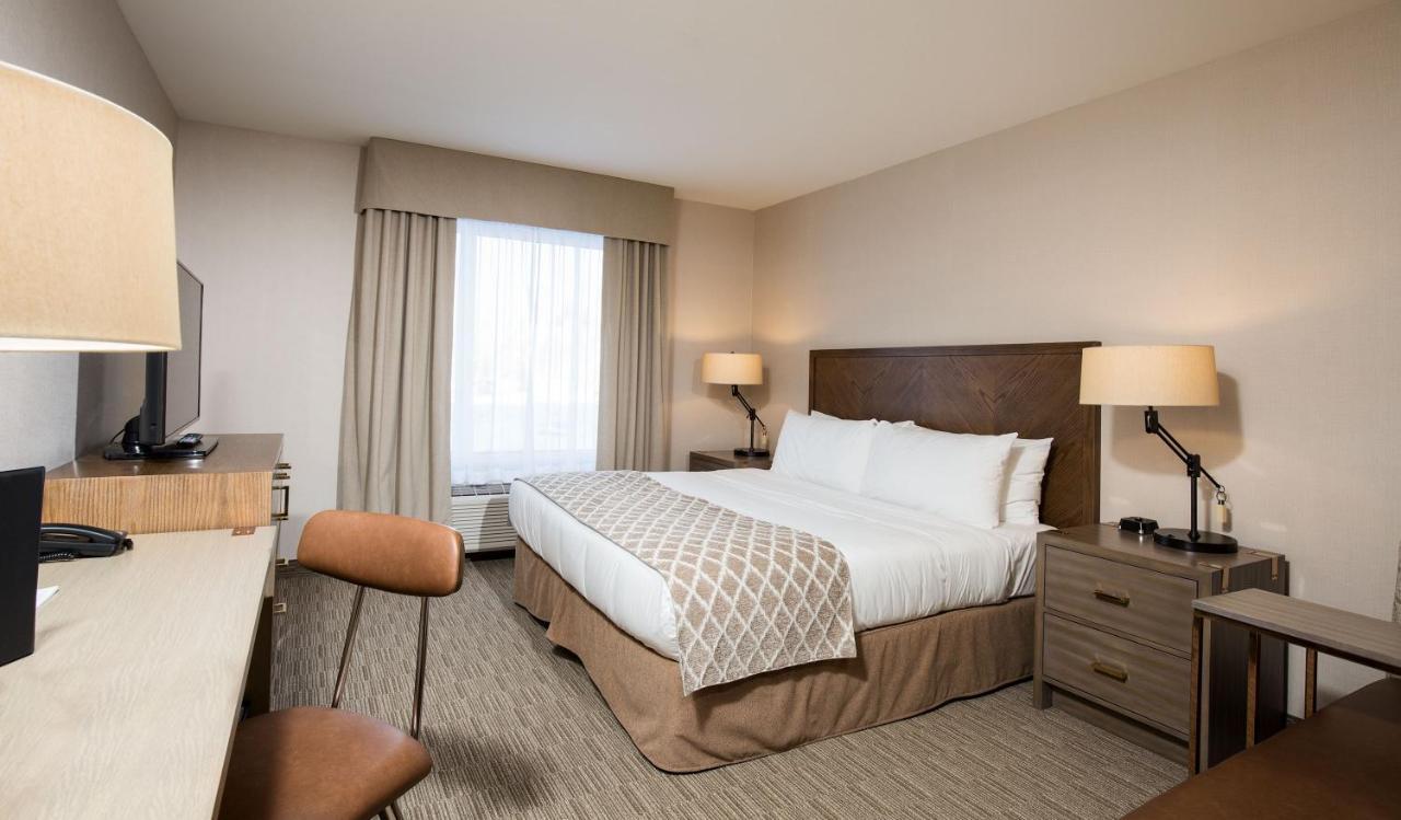 Pomeroy Inn & Suites Prince George Exteriör bild