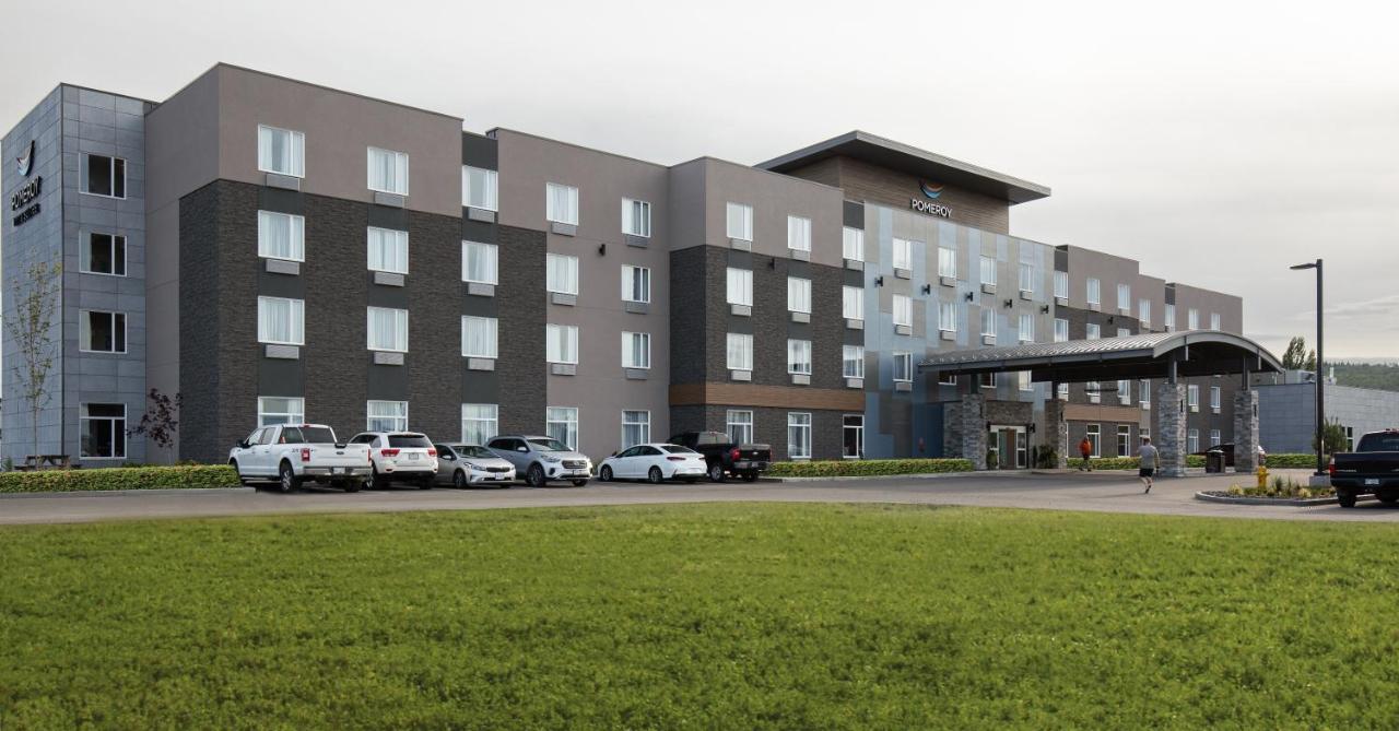 Pomeroy Inn & Suites Prince George Exteriör bild